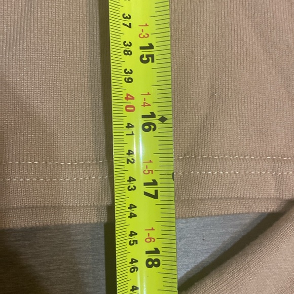 Ardene - Long sleeve V-Neck Crop top Sz S - Picture 9 of 10